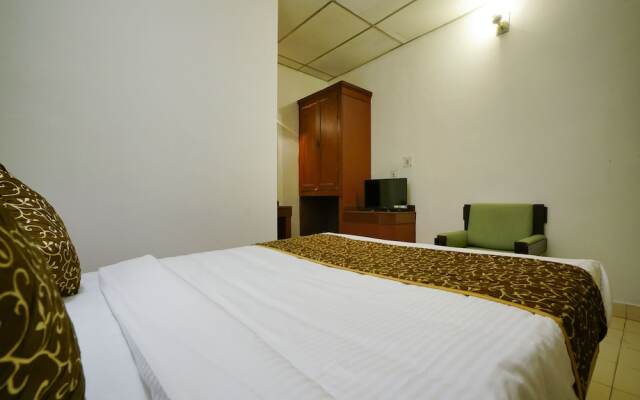 OYO 15510 Chandana Annexe