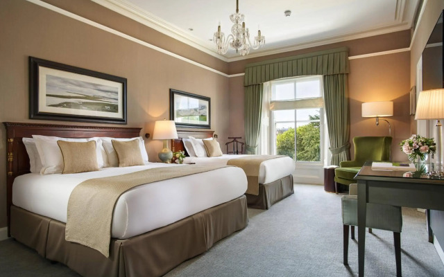 The Shelbourne, Autograph Collection