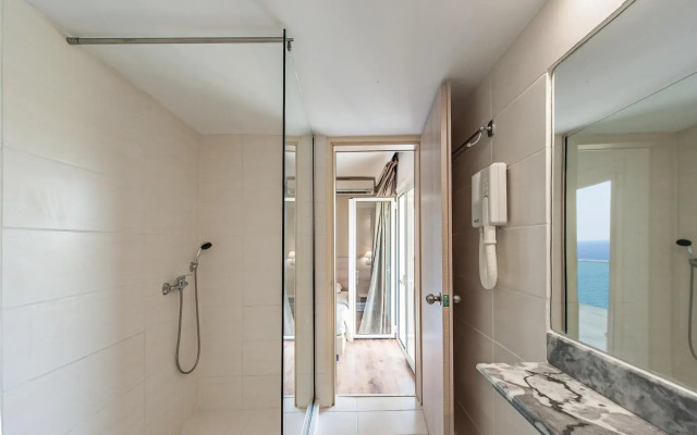 Evia Riviera Resort