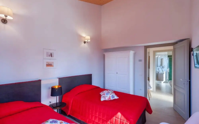 I Gelsi 12 2 by Marche Holiday Villas