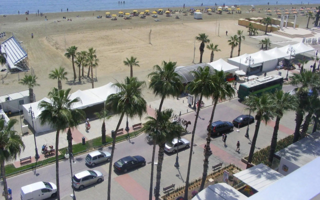 Sun Hall Beach Hotel Apts.