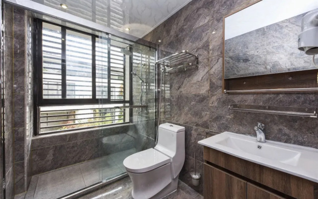 Conghua Hotspring Villa