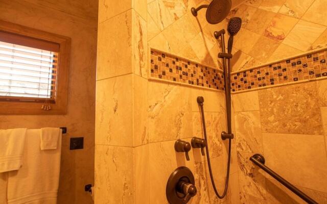 Cougar Ridge Resort, LLC