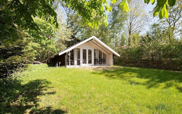 Relaxing Holiday Home in Vejby Hovedstaden With Terrace
