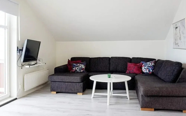 6 Person Holiday Home in Kungshamn-by Traum