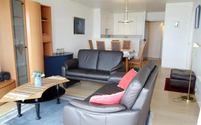 Apartment in Nieuwpoort With Coastal Views