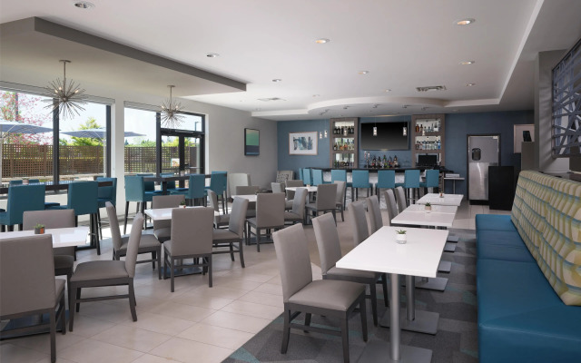 Best Western Premier Hotel at Fisher's Landing