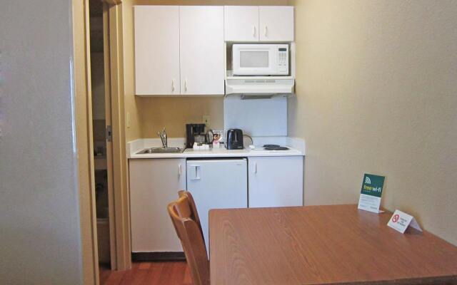 HomeTowne Studios Tacoma - Puyallup