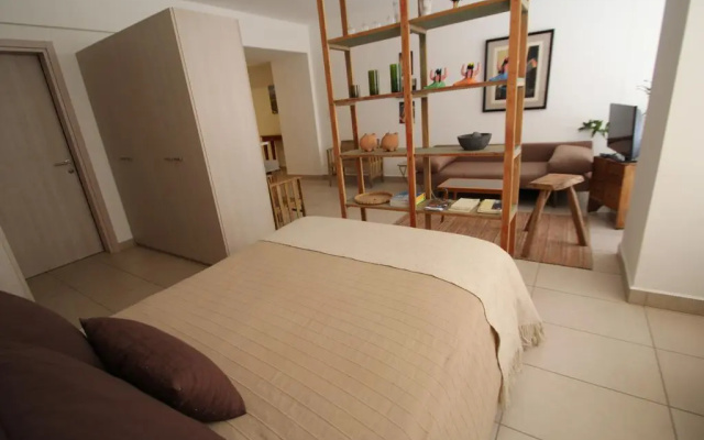 Alameda Downtown Apartment 404