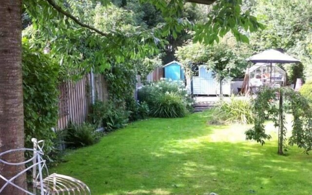 Ted's Place