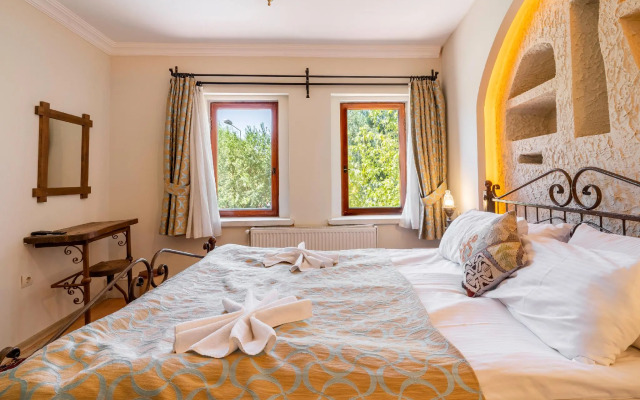 Nomads Cave Hotel & Rooftop