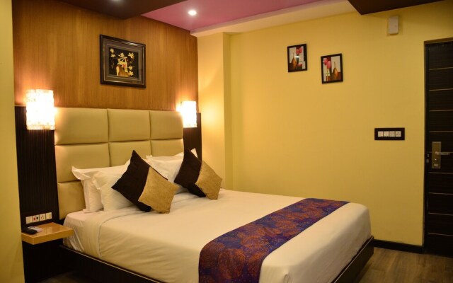 Dolphin Chocolate Inn