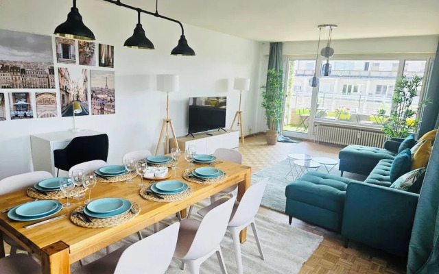 Large 3bedrooms in belair TerraceParking