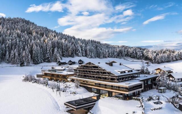 Green Luxury Hotel Pfösl