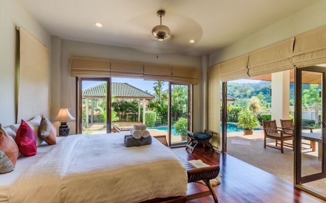 Aster Pool Villa