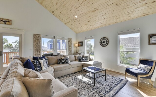 Pappy's Folly 3 Bedrooms 2 Bathrooms Home