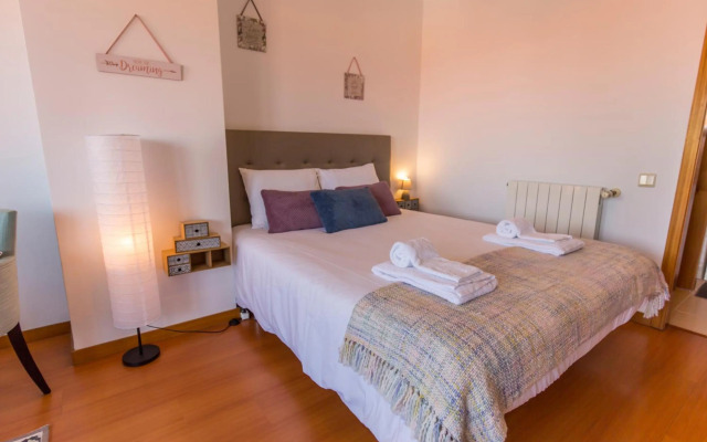 Sunset Relaxing Apt with terrace, parking & bikes