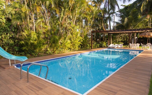 OBA 44 - Beach house in front of the sea - Caraguatatuba