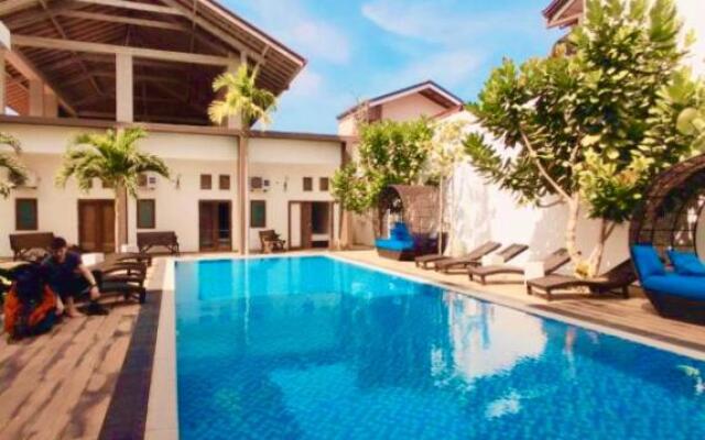Hotel Cloud 9 Negombo