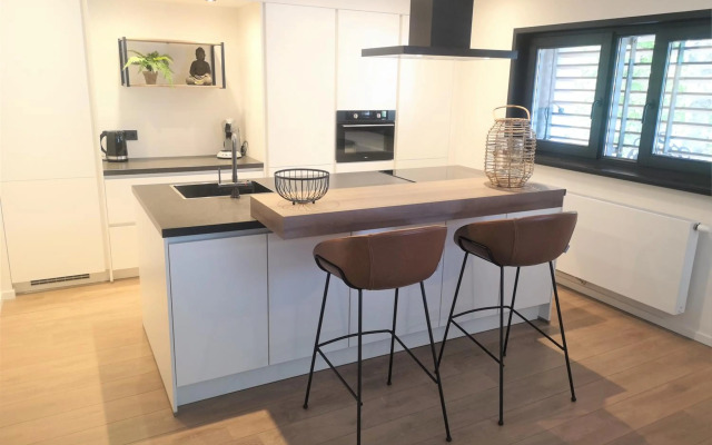 DBO81 Spacious apartment in the center and beach nearby