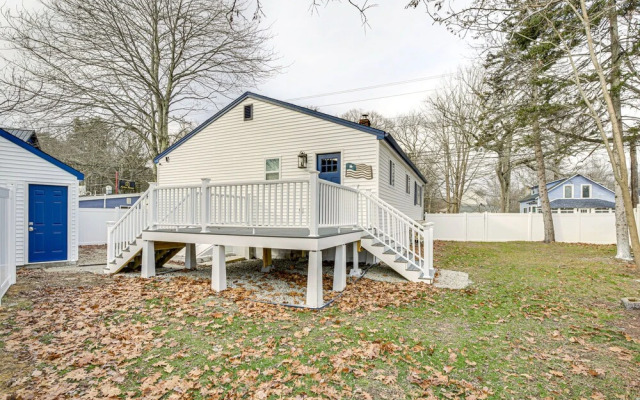 Old Orchard Beach Home: Steps To Beach & Pier!