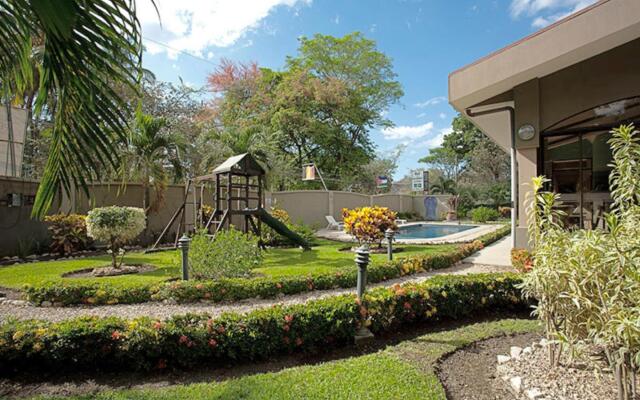 Pitaya Lodge