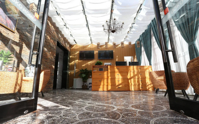Yijia Nascent State International Service Apartment