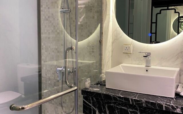 Mia Hotel (Feliz Hotel Binh Duong)
