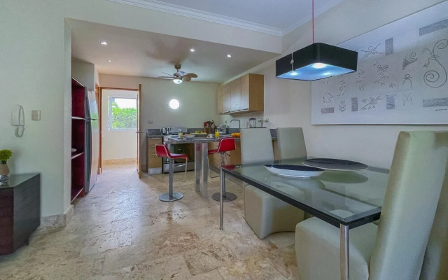 Cute Apartment Only Steps From the Beach