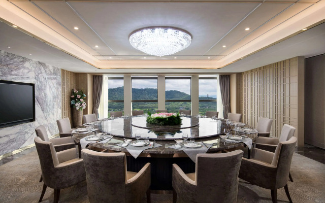 Ramada By Wyndham Huizhou Longmen