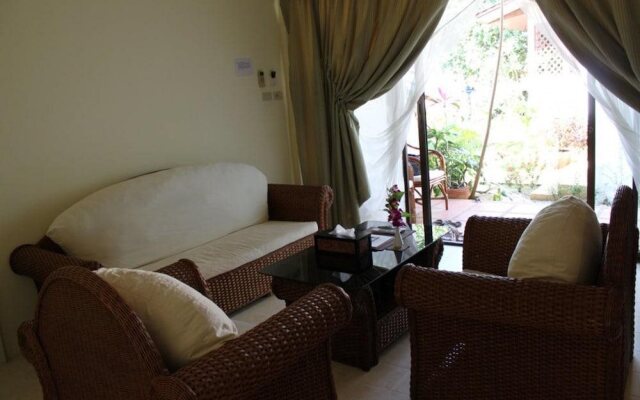 The Waterfront Apartment