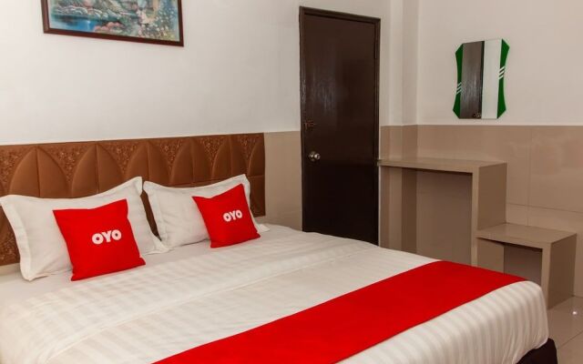 OYO 89851 Leila Hotel