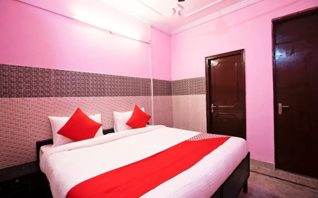 OYO 40669 Yaduvanshi Place