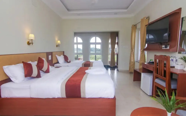 Hotel Yatra Sauraha