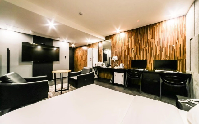 Pohang Mundeok Hotel XYM