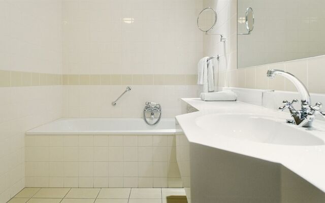 Hampshire Hotel - Newport Huizen