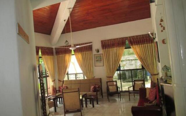 Thilanka Beach Resort