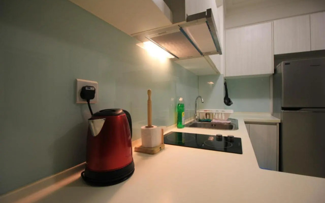 Carlos Apt 9am-5pm WorkFromHome 8Hours WiFi Netflix