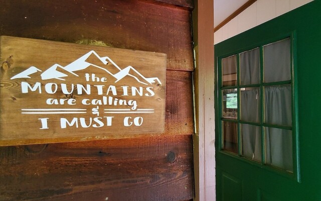 Spy Rock - 3 Br Cabin