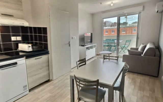Maisonette With Terrace/garden in Valras-plage