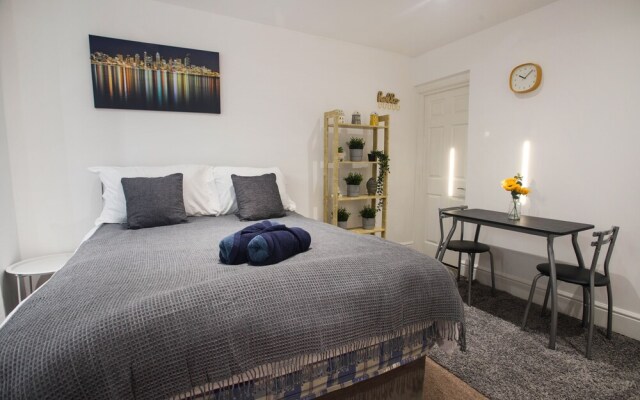 Short Stay Bristol - Stapleton 1 Apartment
