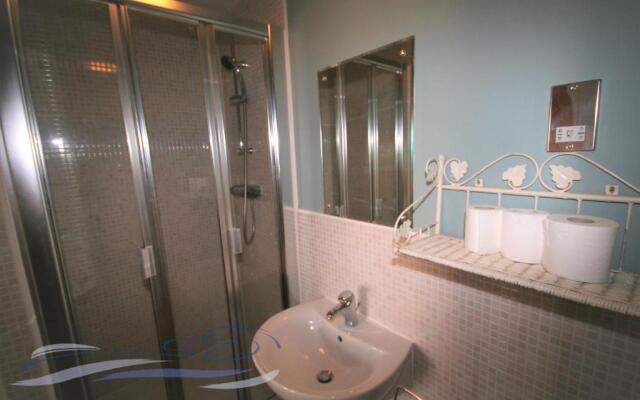 Two Bedroom Apartment with Sea View - 30 Fisherman's Way