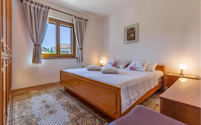 Two-Bedroom Apartment in Medulin