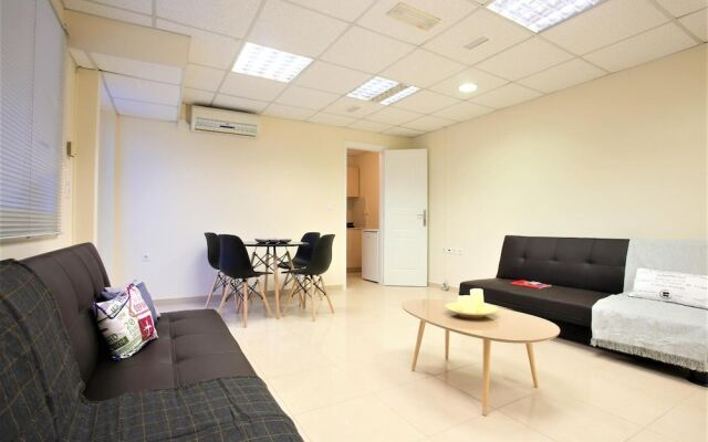 GK Airport Suites - Free Shuttle