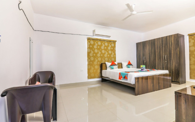 Fabhotel Prestige Castle Inn