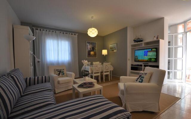 Almar Apartment