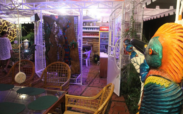 Deep Forest Garden Hotel