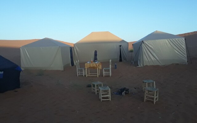 Etoile Sahara Camp