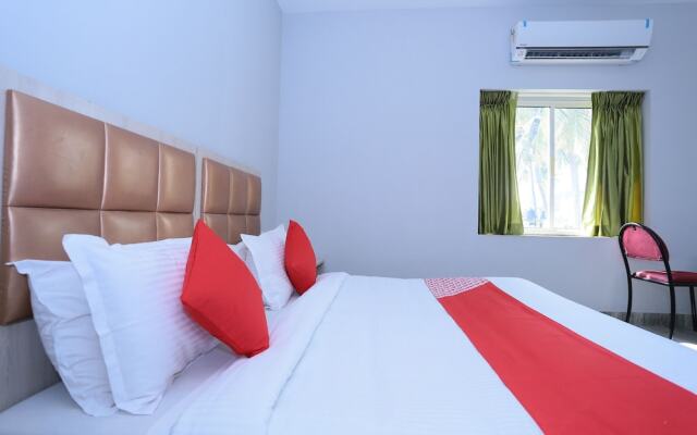 OYO Flagship 16910 Hotel Prince Palace
