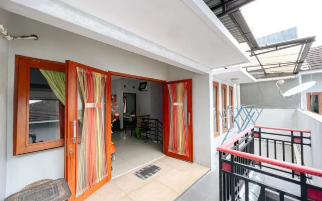 Homestay Jogja dekat Ambarukmo by Simply Homy